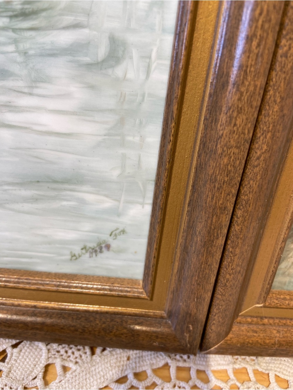 Pair of Hand Painted Birds on Porcelain Tile - Picture 4 of 10